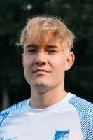 Leon-Ole Neumann (Jg. 02, Mittelfeld, Nr. 14)